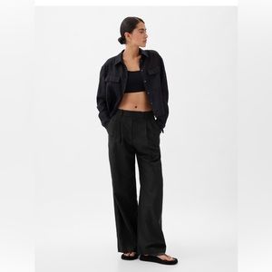 GAP Linen-Cotton Pleated Pants